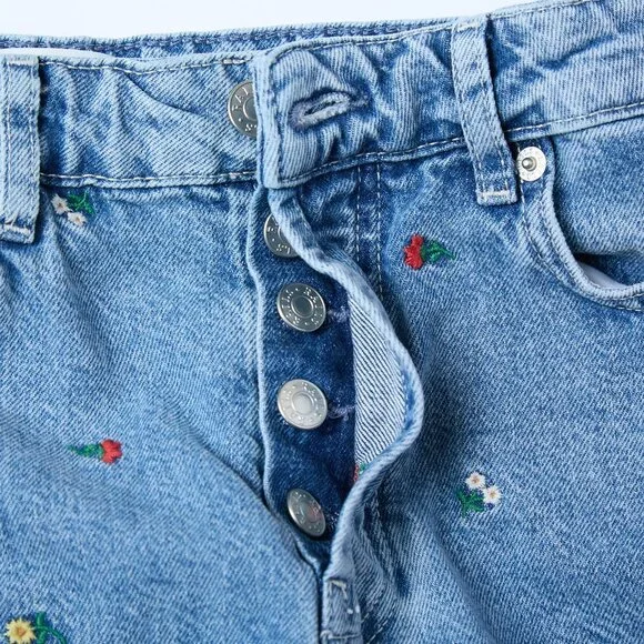 Rails Zuma Embroidered Flower Field Frayed Hem Denim Shorts Size 25 cottagecore - Picture 8 of 16